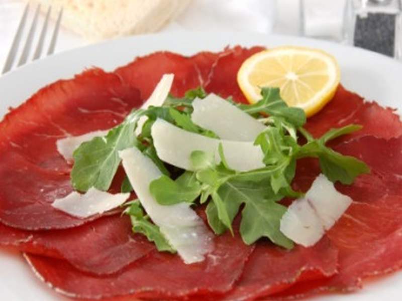 Bresaola mit Rucola und Parmesan Rezept