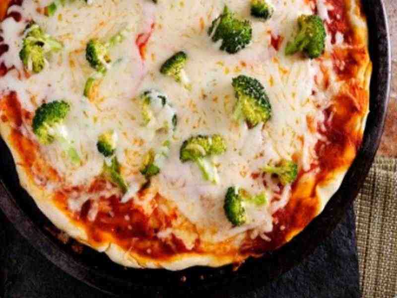 Pizza Broccoli Rezept