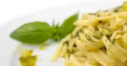 Pasta mit Pesto & Mascarpone