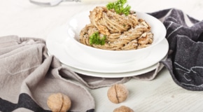 Spaghetti mit Walnuss-Sauce