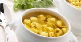 Tortellini-Zitronensuppe