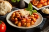 Gnocchi mit feuriger Tomaten - Cranberry Sauce